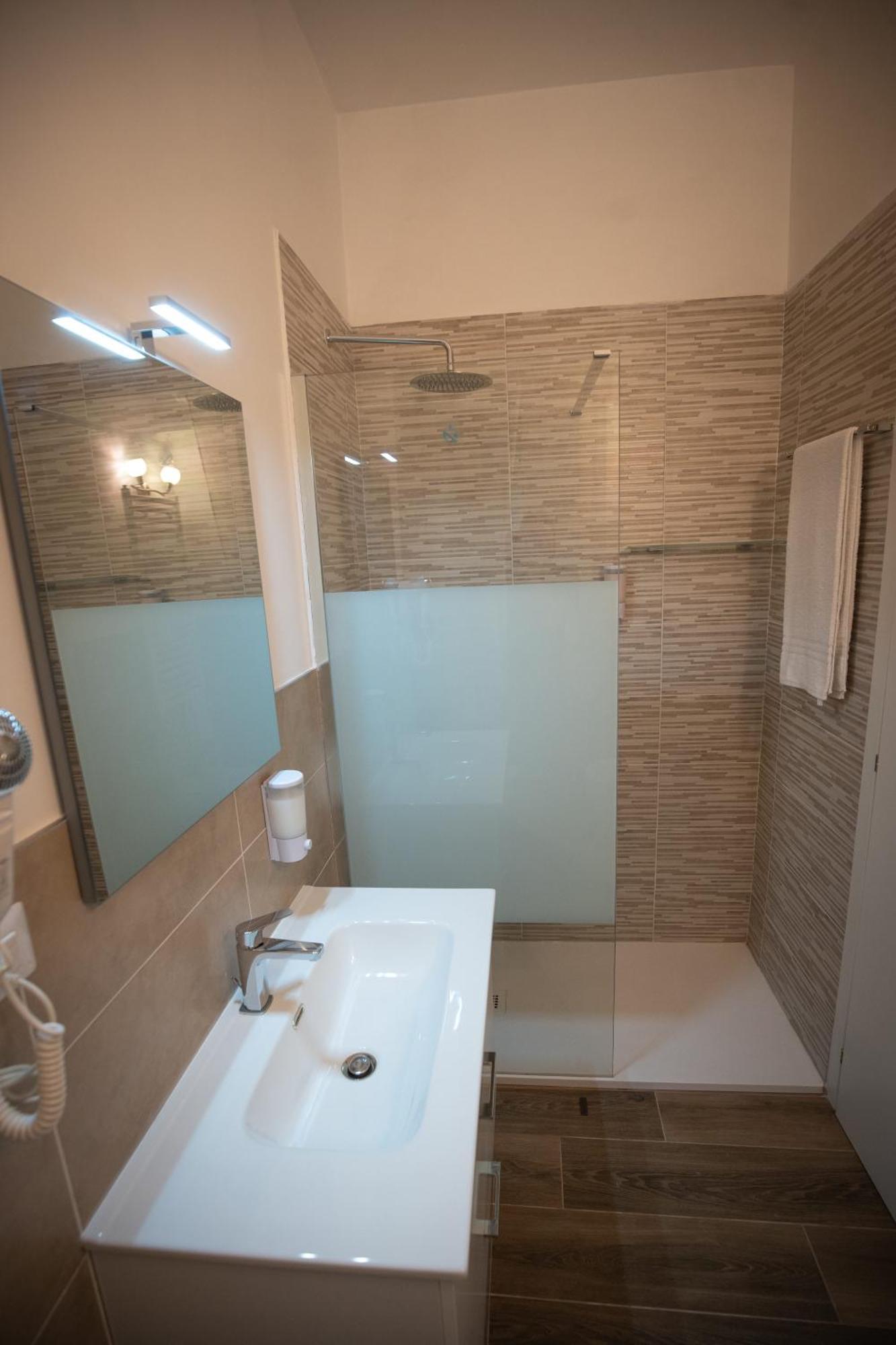 Romecoming Ostiense Guest House Экстерьер фото
